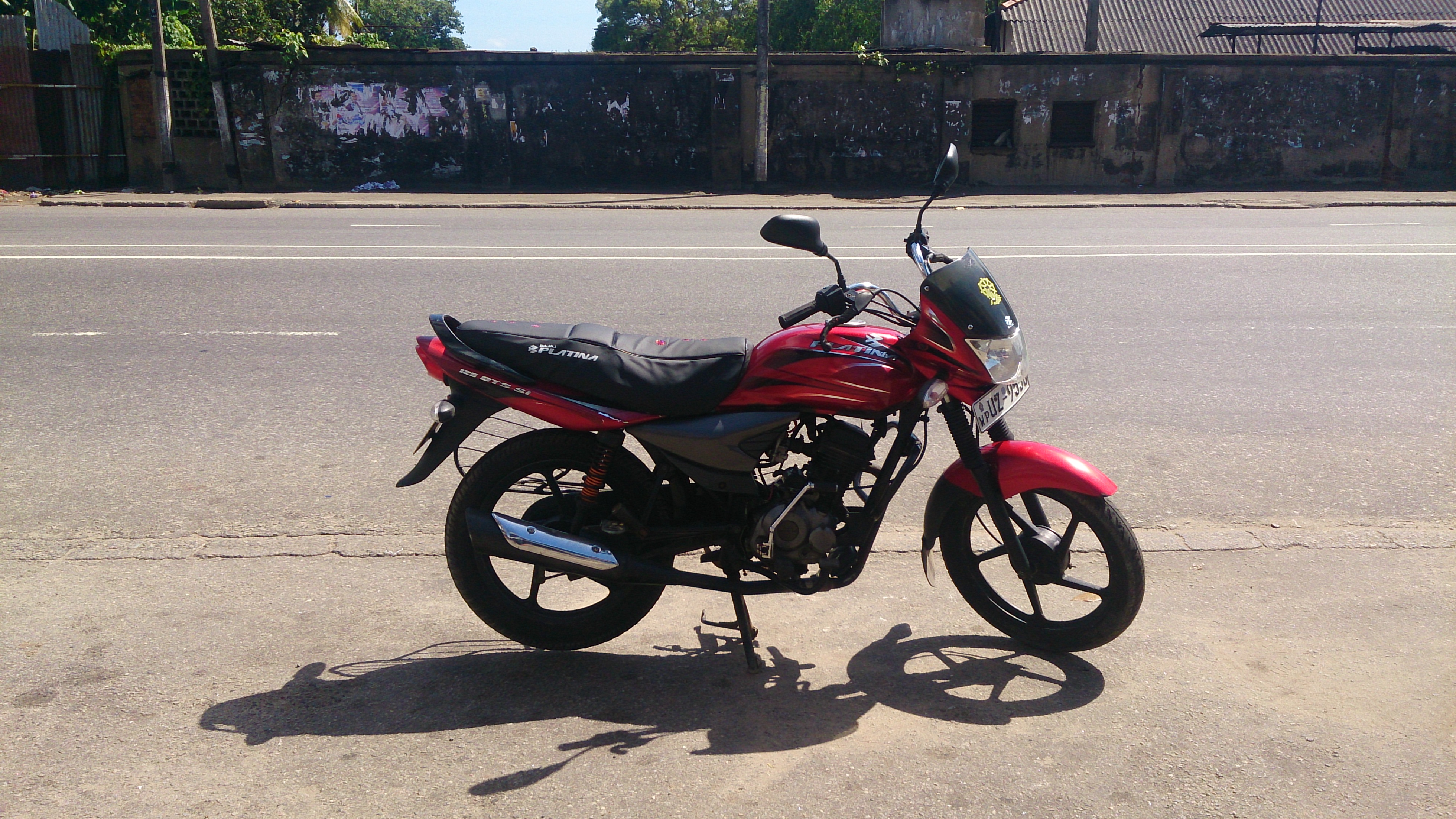 bajaj platina 125